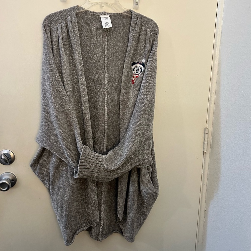 NWOT Disney Minnie Mouse Women Holiday Metallic Knit Gray Cardigan Sweater M